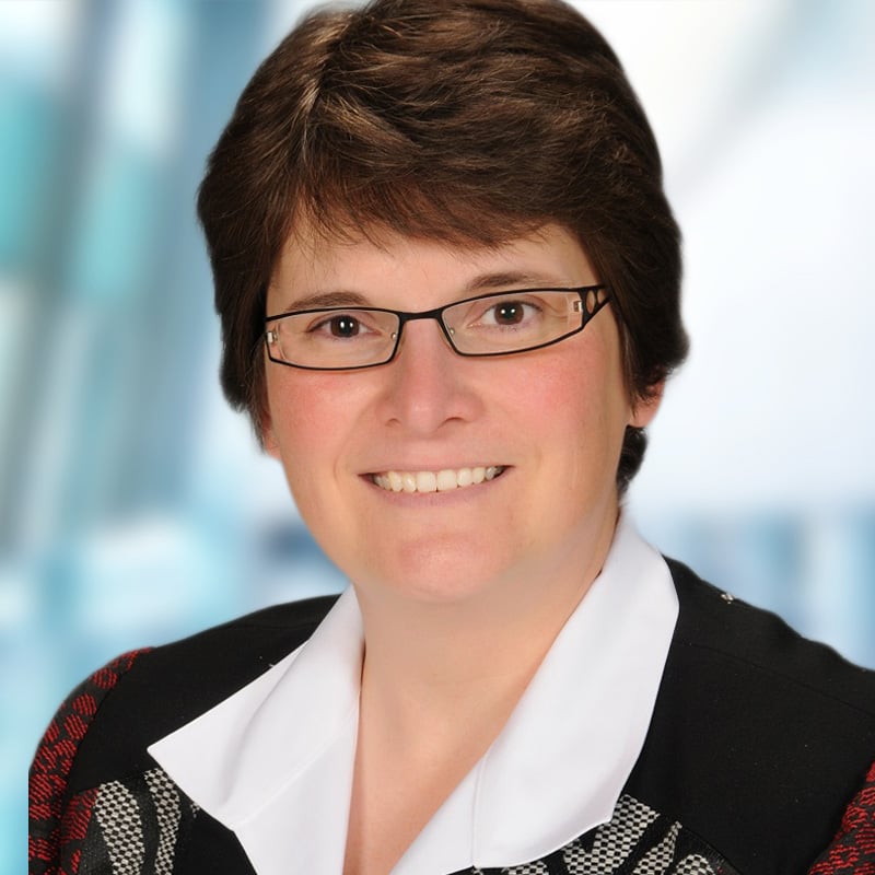 Accomplished Industrial and B2B Chief Marketer Maureen Quirk Joins Chief Outsiders