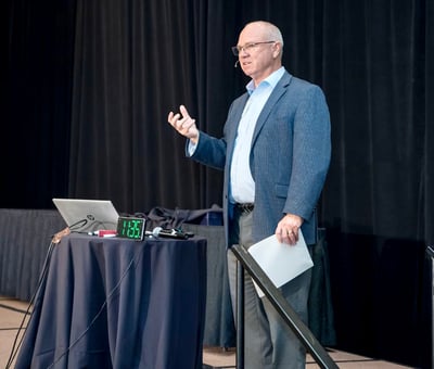 how to choose your fractional cmo